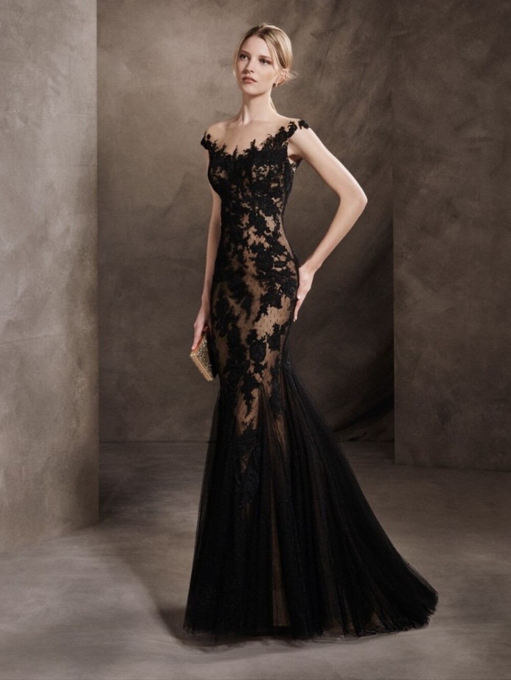 NWT Pronovias Barcelona It's My Party Black/Tan Lace Gown, Size 14